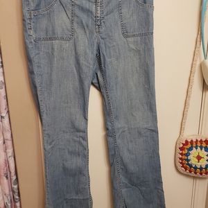 Women's jeans